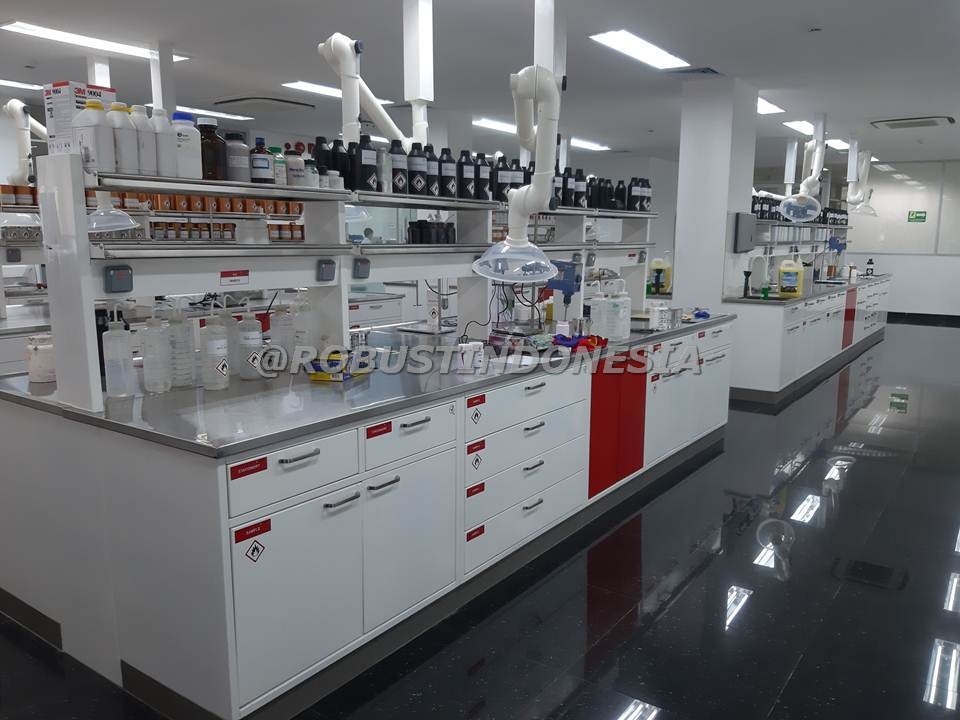 Meja Untuk Laboratorium Kimia : Desain & Spesifikasi